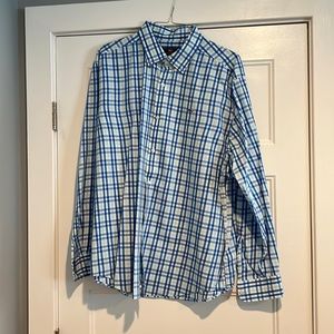 Vineyard Vines Button Down Dress Shirf